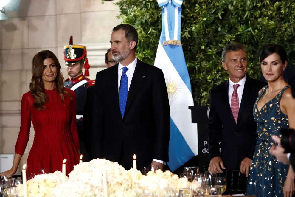 Cena de gala de Macri a los Reyes de España en Argentina