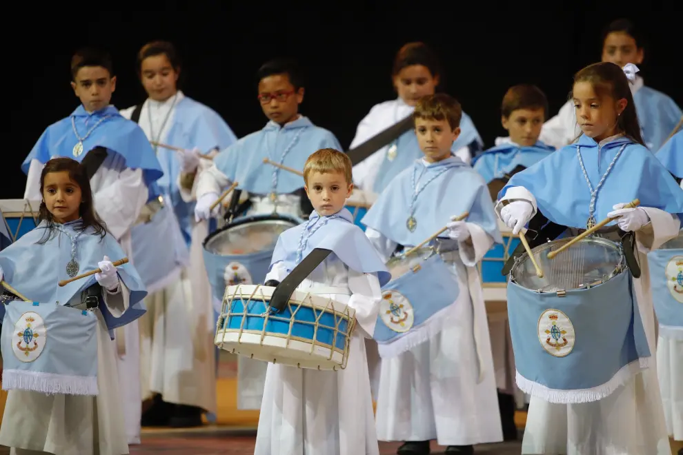 Exaltación infantil de los instrumentos de Semana Santa
