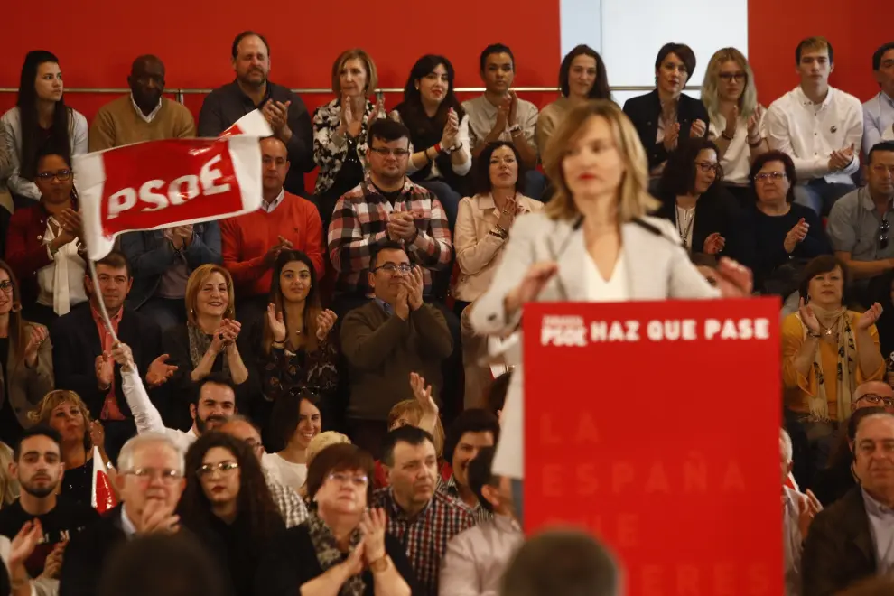 Pedro Sánchez asegura en Zaragoza que el PSOE defenderá con uñas y dientes el autogobierno y el Estado autonómico