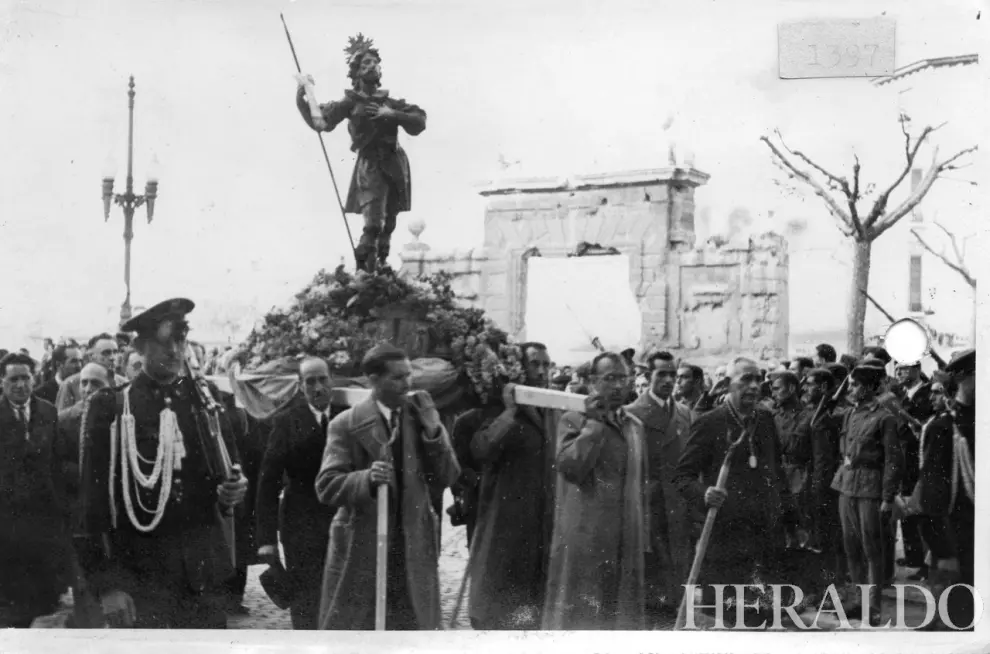 Semana Santa en Zaragoza en 1940.