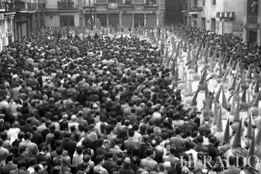 Semana Santa en Zaragoza en los años 70.