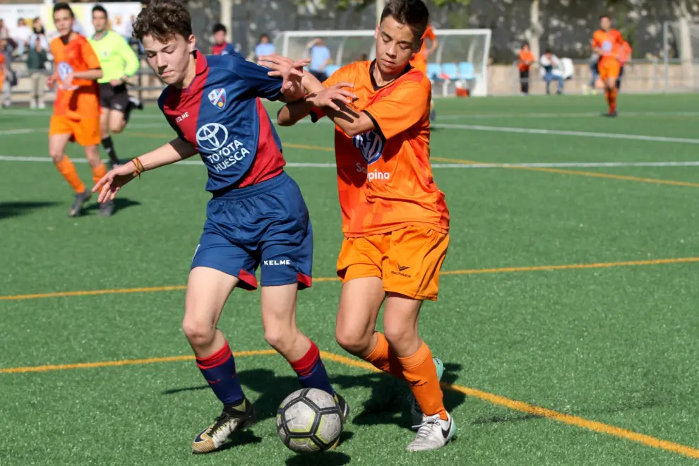 Fútbol. DH Infantil- Juventud vs. Huesca.