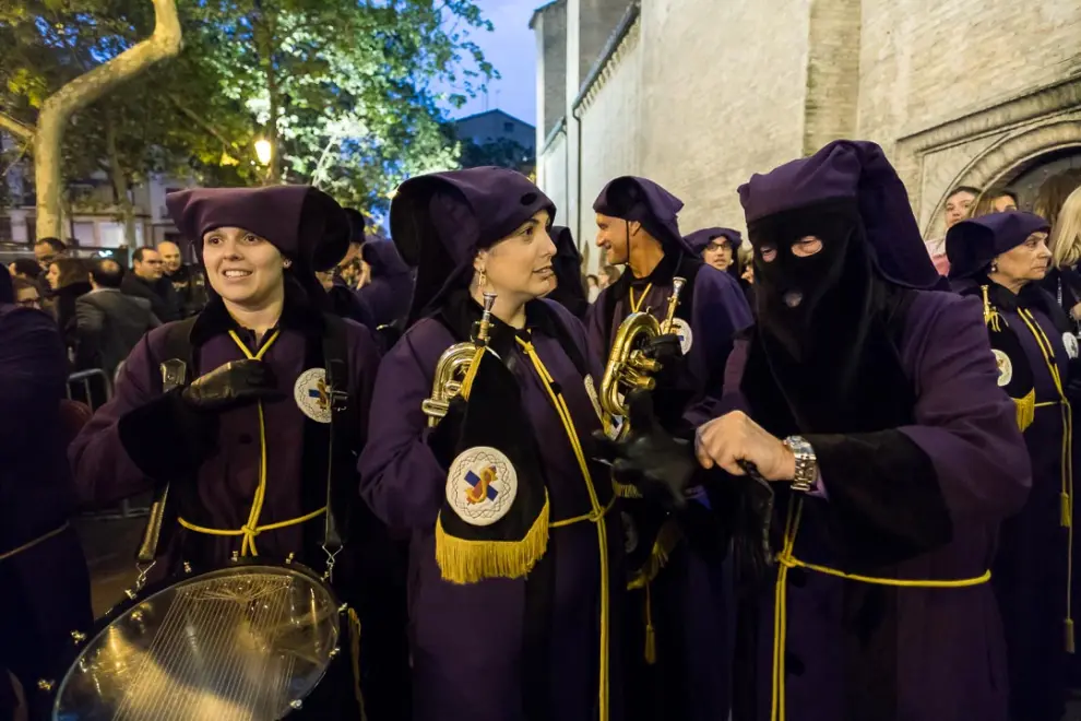 Imágenes de las procesiones del Lunes Santo en Zaragoza