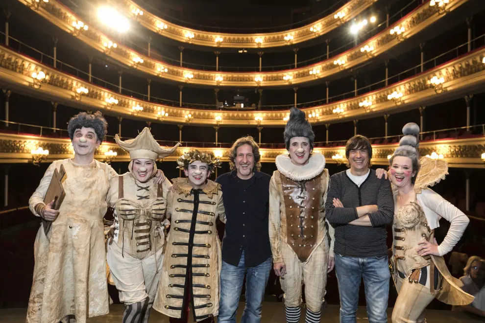 Representación de la obra 'Calígula', con la compañía aragonesa Nasú Teatro, en el Teatro Principal de Zaragoza