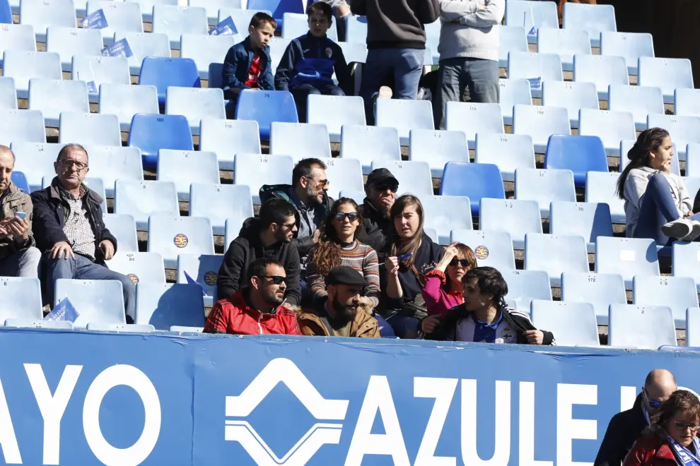 Imágenes de la afición zaragocista en el partido del Real Zaragoza contra el Deportivo en La Romareda.