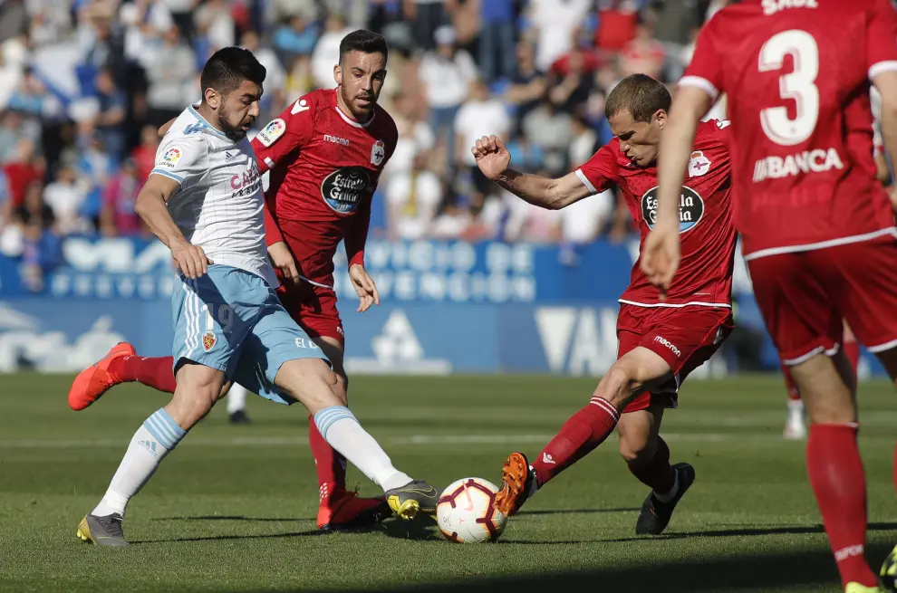 Partido entre el Real Zaragoza y el Deportivo de La Coruña.