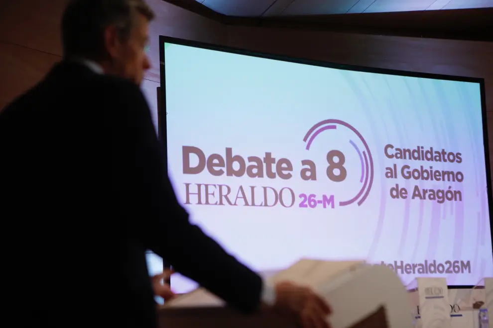 Comienzan los preparativos del debate a 8 de HERALDO.