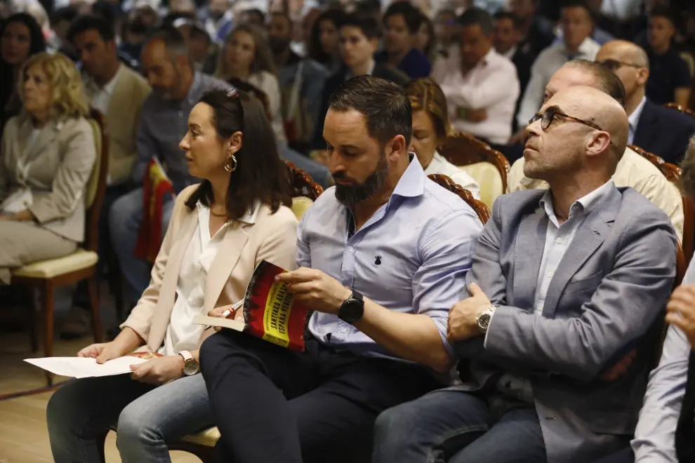 El líder de Vox ha participado este martes en un mitin en la capital aragonesa.