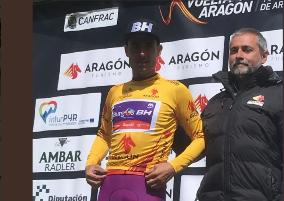 Ezquerra, nuevo líder de la general de la Vuelta Aragón. @Vuelta_Aragon