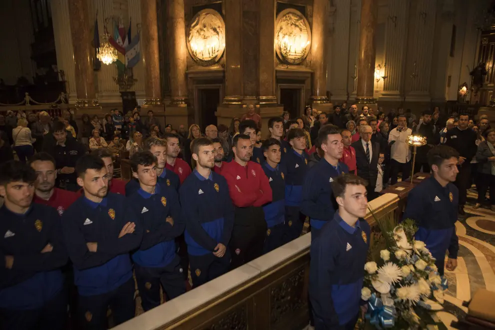 Ofrenda del Real Zaragoza Juvenil a la Virgen del Pilar.