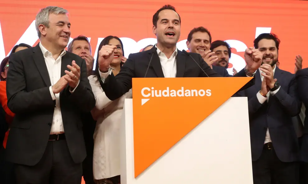 Los partidos valoran los resultados de las elecciones autonómicas y municipales en España