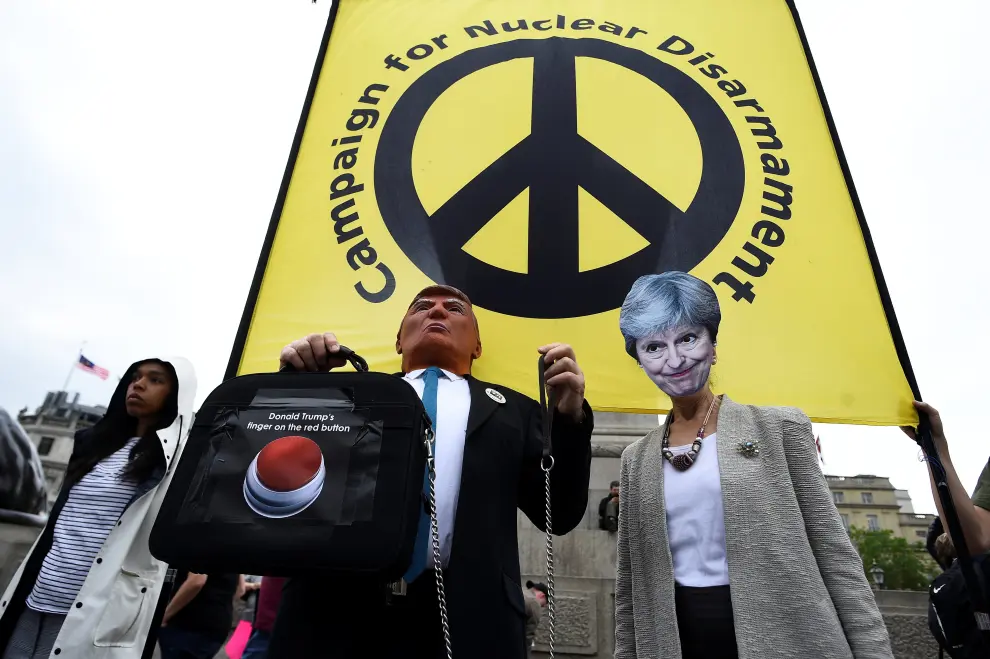 Demonstrators take part in an anti-Trump protest in London, Britain, June 4, 2019. REUTERS/Clodagh Kilcoyne [[[REUTERS VOCENTO]]] USA-TRUMP/BRITAIN