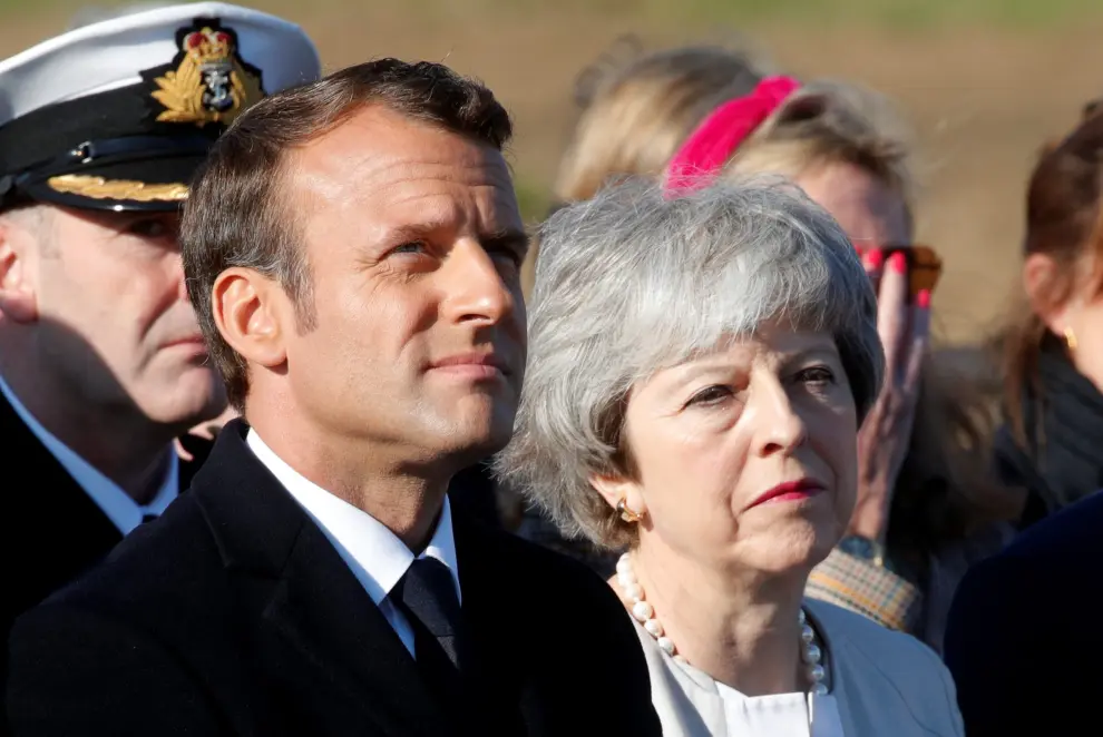French President Emmanuel Macron delivers a speech during a Franco-British ceremony for the laying of the first stone of a British memorial in Ver-Sur-Mer as part of ceremonies to mark the 75th anniversary of D-Day landings in Normandy, France, June 6, 2019. REUTERS/Philippe Wojazer/Pool [[[REUTERS VOCENTO]]] DDAY-ANNIVERSARY/UK-FRANCE