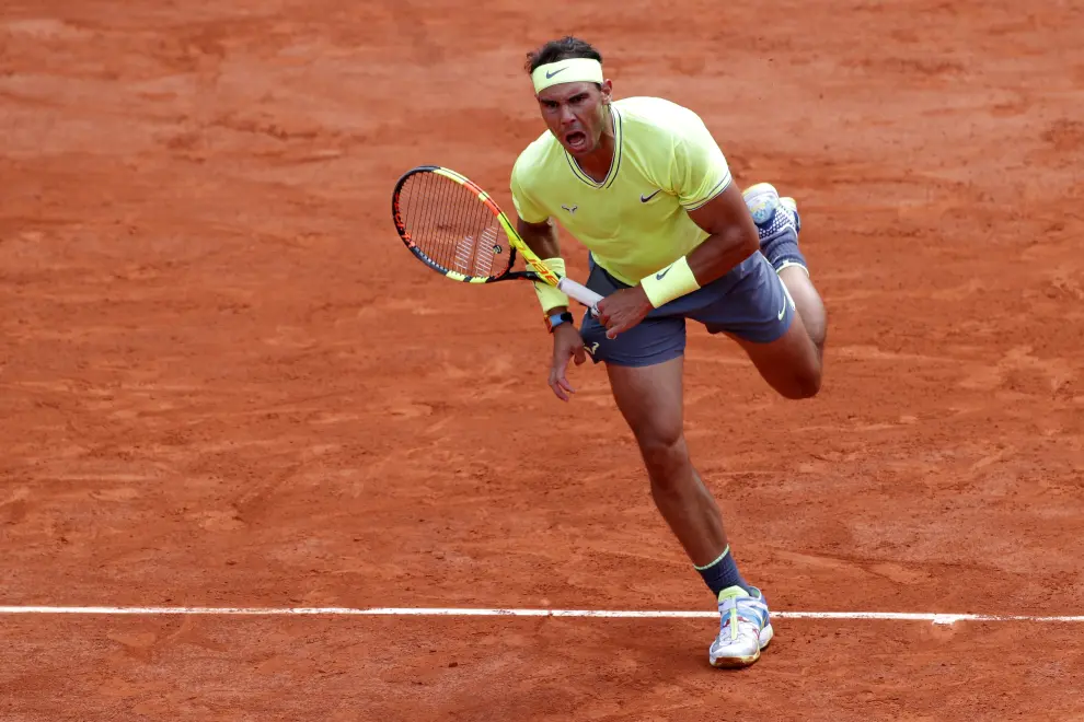 Tennis - French Open - Roland Garros, Paris, France - June 9, 2019. Austria's Dominic Thiem in action during his final match against Spain's Rafael Nadal. REUTERS/Kai Pfaffenbach [[[REUTERS VOCENTO]]] TENNIS-FRENCHOPEN/