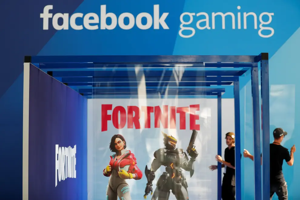 A Facebook Gaming booth for Fortnite is seen set up at E3, the annual video games expo experience the latest in gaming software and hardware in Los Angeles, California, U.S., June 12, 2019.  REUTERS/Mike Blake [[[REUTERS VOCENTO]]] GAMING-E3/