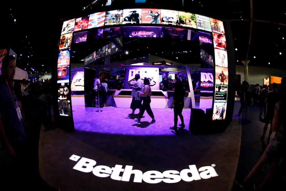 A large display for the gaming company "Bethesda" is shown during opening day of E3, the annual video games expo revealing the latest in gaming software and hardware in Los Angeles, California, U.S., June 11, 2019.  REUTERS/Mike Blake [[[REUTERS VOCENTO]]] GAMING-E3/OPENING