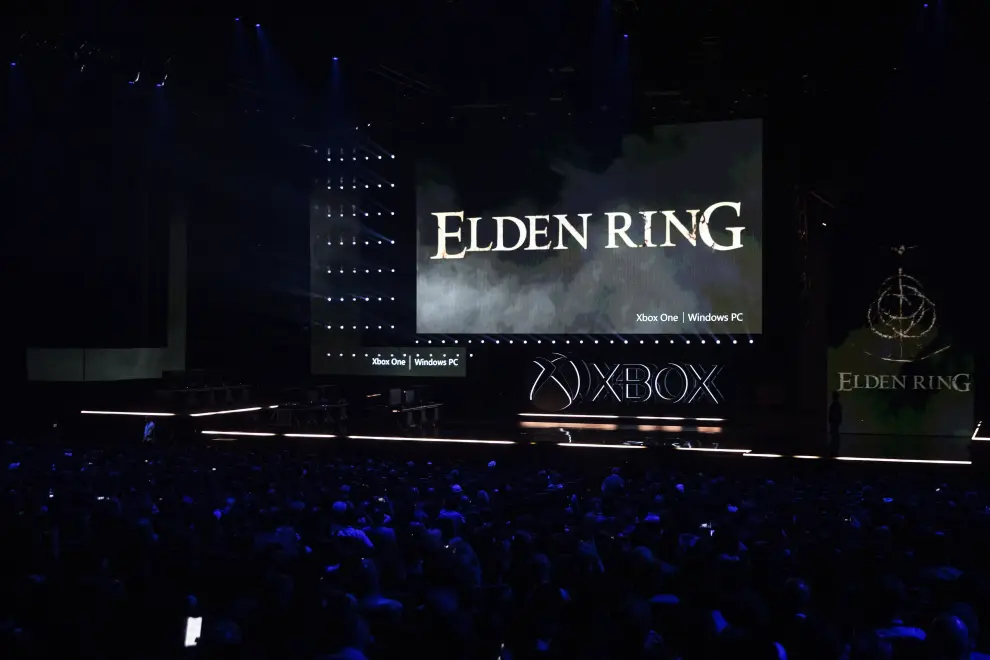 Los Angeles (United States), 09/06/2019.- Images of the game 'Dying Light 2' are broadcast on giant screens during the Microsoft Microsoft Xbox 2019 Briefing at the Microsoft Theater in Los Angeles, California, USA, 09 June 2019. This event occured ahead of the Electronic Entertainment Expo (E3) which runs from 11 to 13 June 2019. (Estados Unidos) EFE/EPA/ETIENNE LAURENT Microsoft XBox 2019 briefing in Los Angeles