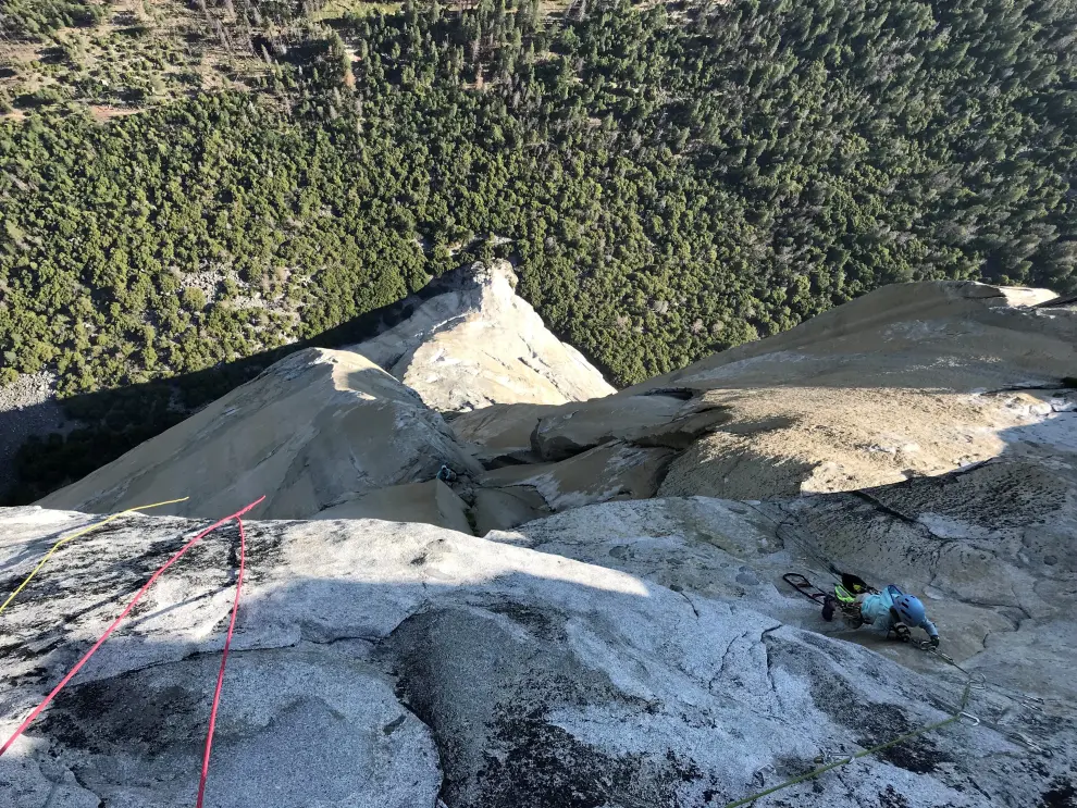 REFILE - CORRECTING TYPO Selah Schneiter, 10, of Colorado, climbs 'The Nose' route on El Capitan, in Yosemite Park, California, U.S., June 12, 2019 in this photo obtained from social media. Schneiter Family via REUTERS ATTENTION EDITORS - THIS IMAGE HAS BEEN SUPPLIED BY A THIRD PARTY. MANDATORY CREDIT. NO RESALES. NO ARCHIVES [[[REUTERS VOCENTO]]]