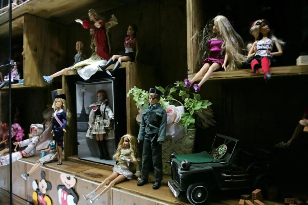 Algunas de las muñecas que mostraba el museo de Lanaja.