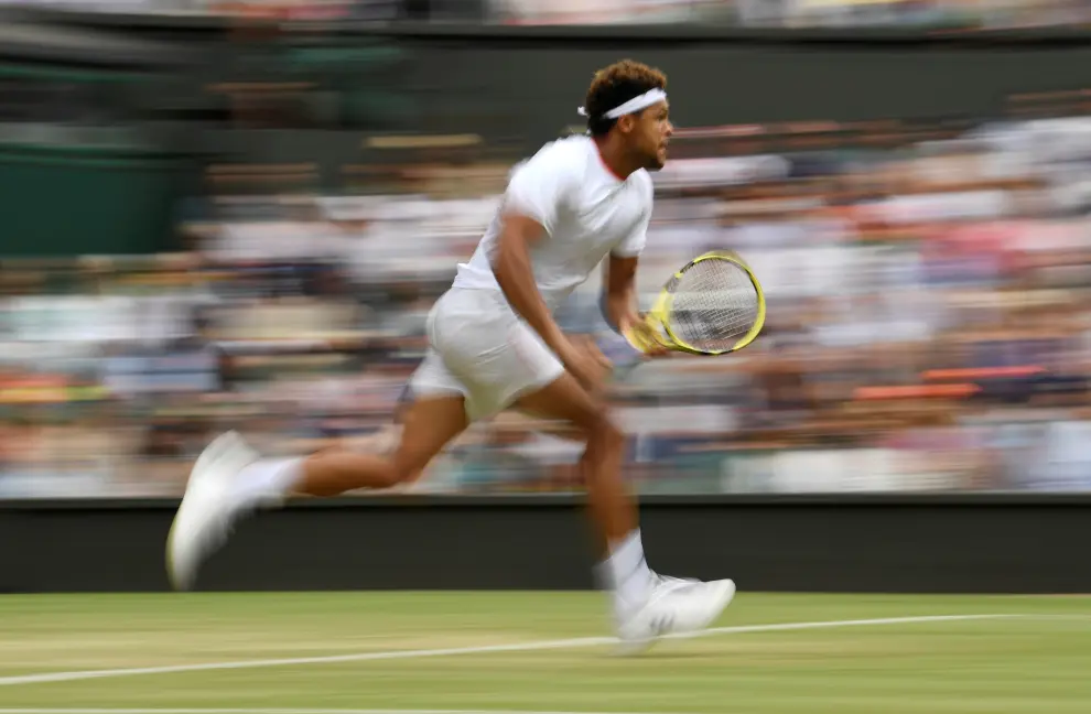 Tennis - Wimbledon - All England Lawn Tennis and Croquet Club, London, Britain - July 6, 2019  France's Jo-Wilfried Tsonga during his third round match against Spain's Rafael Nadal  REUTERS/Tony O'Brien [[[REUTERS VOCENTO]]] TENNIS-WIMBLEDON/