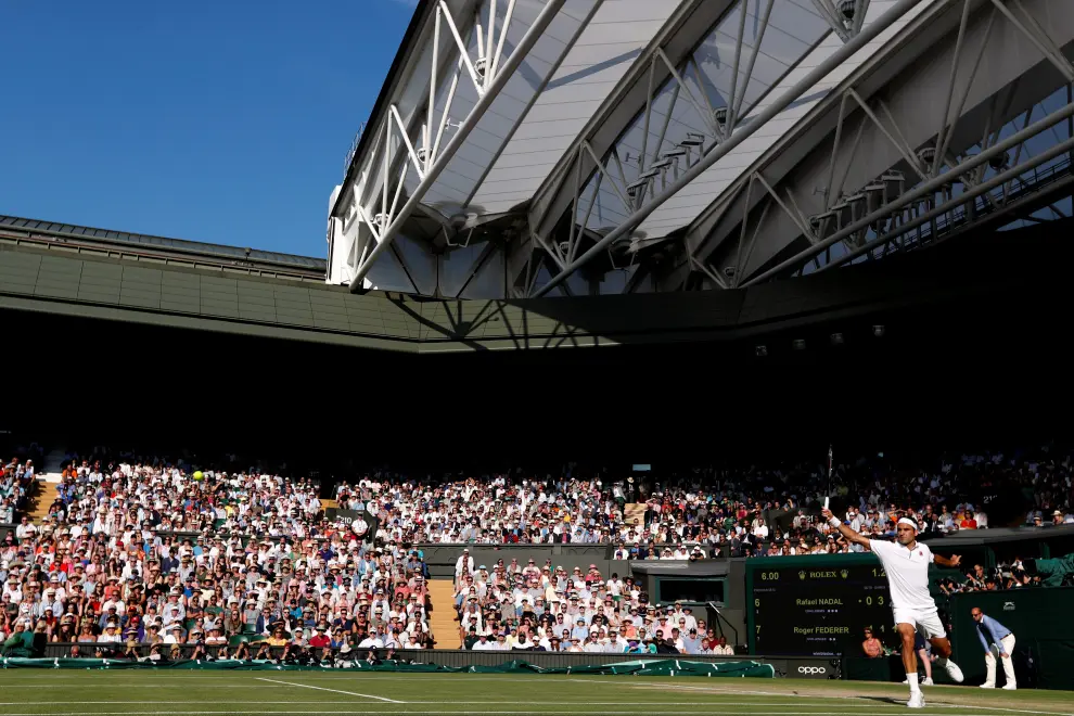 Tennis - Wimbledon - All England Lawn Tennis and Croquet Club, London, Britain - July 12, 2019  Spain's Rafael Nadal in action during his semi-final match against Switzerland's Roger Federer   REUTERS/Carl Recine [[[REUTERS VOCENTO]]] TENNIS-WIMBLEDON/