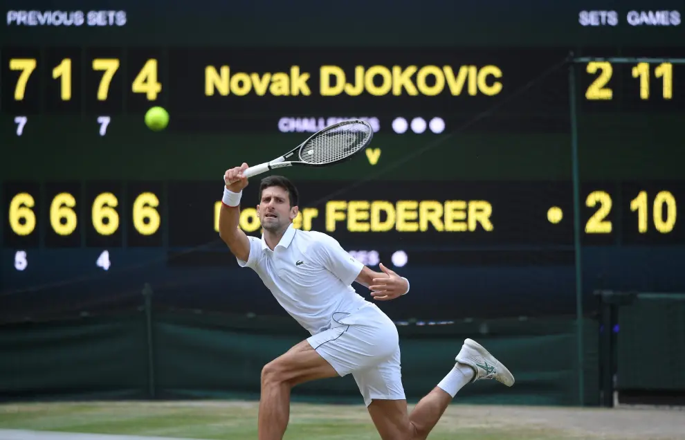 Tennis - Wimbledon - All England Lawn Tennis and Croquet Club, London, Britain - July 14, 2019  Serbia's Novak Djokovic in action during the final against Switzerland's Roger Federer  REUTERS/Andrew Couldridge [[[REUTERS VOCENTO]]] TENNIS-WIMBLEDON/