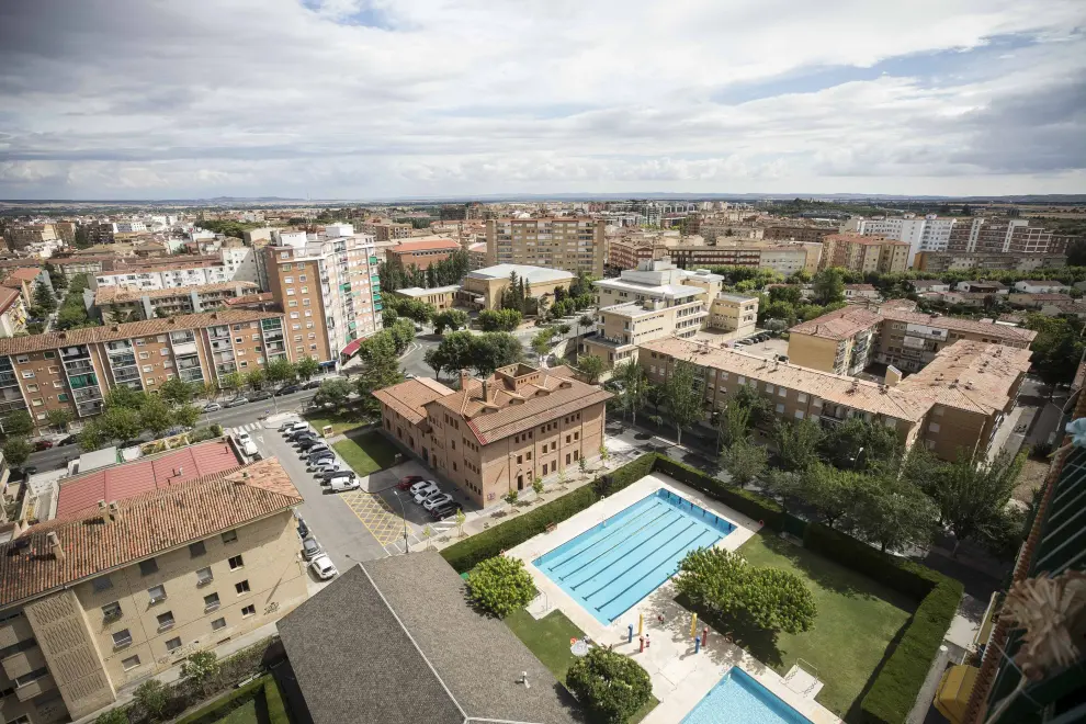 La calidad de vida es un valor muy elevado en Huesca, por encima de otras consideraciones  de consumo; con los servicios plenamente cubiertos , la ciudad quiere preservar su esencia