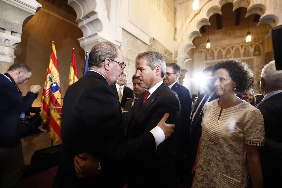 Toma de posesión de Javier Lambán como presidente de Aragón