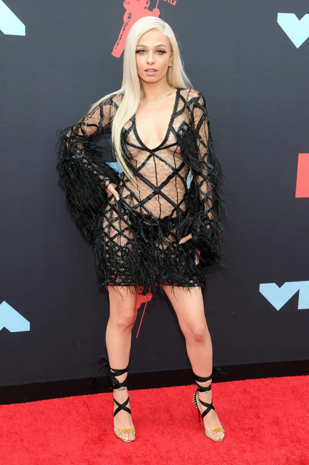 New York (United States), 26/08/2019.- US singer Kiana Lede arrives on the red carpet for the 2019 MTV Video Music Awards at Radio City Music Hall in New York, New York, USA, 26 August 2019. (Estados Unidos, Nueva York) EFE/EPA/DJ JOHNSON 2019 MTV Video Music Awards in New York