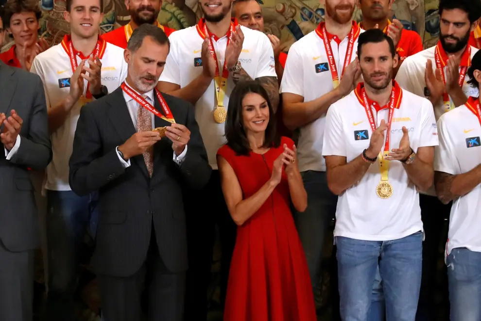 Los reyes reciben en audiencia a la selección española de baloncesto