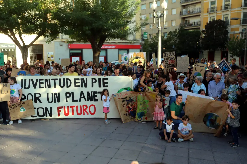 Marcha por el clima en Huesca