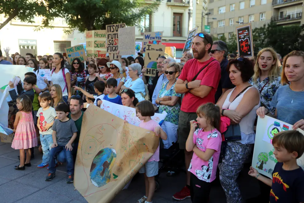 Marcha por el clima en Huesca