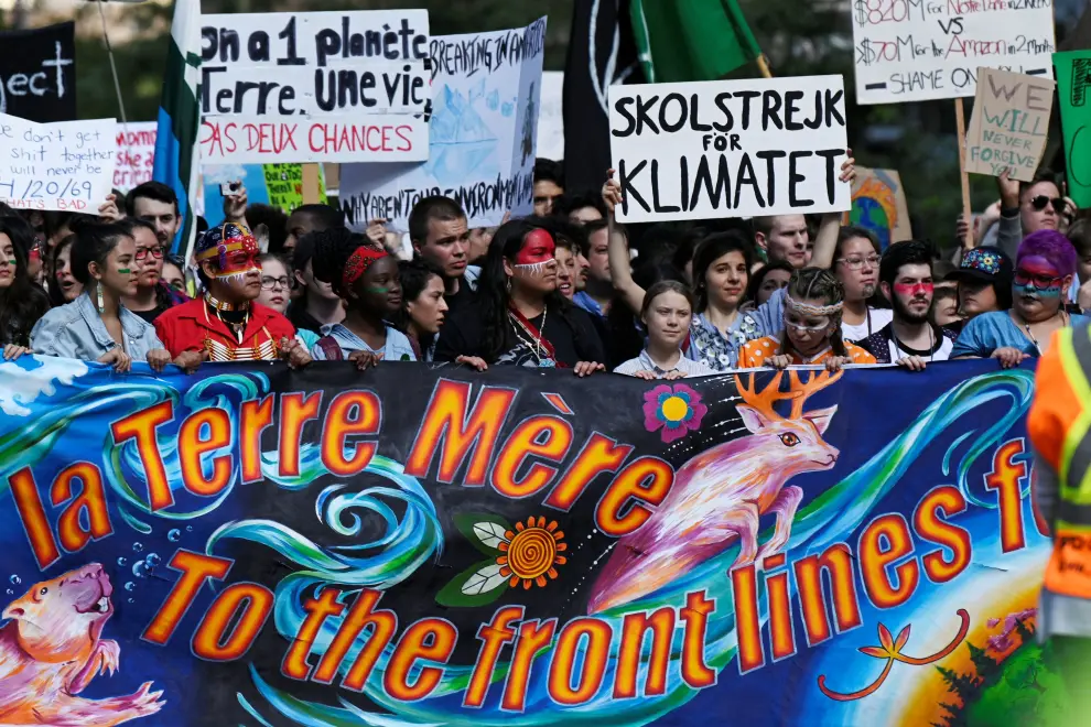 Greta Thunder encabeza la masiva manifestación contra el cambio climático en Montreal.