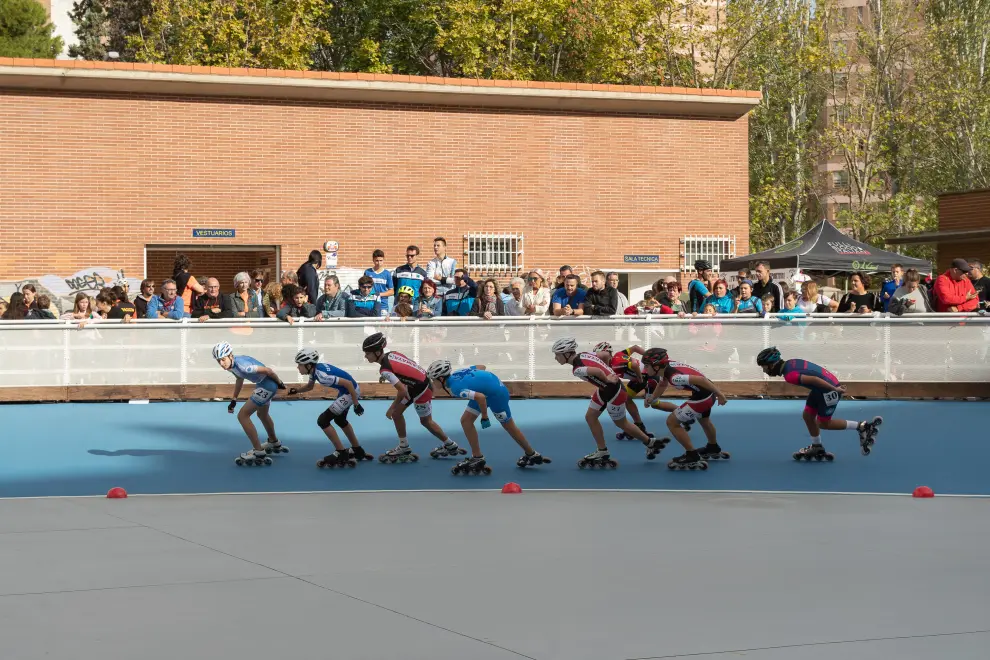 El patinaje de velocidad en las Fiestas del Pilar 2019 de Zaragoza fue el protagonista en el patinódromo La Bozada