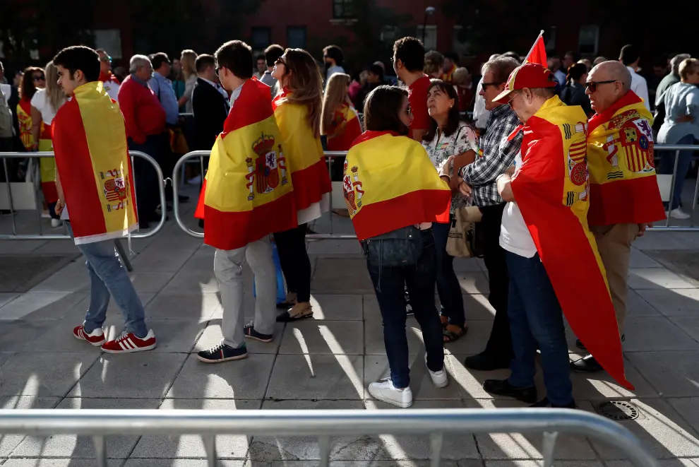 Miles de personas han asistido en Madrid al multitudinario mitin del partido de ultraderecha