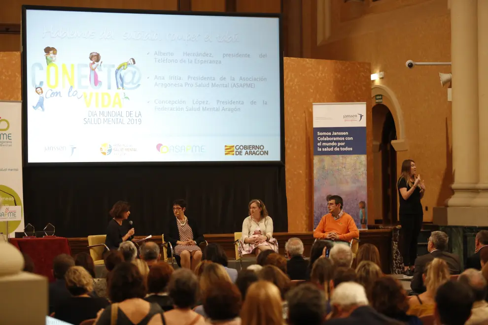 Afectados y asociaciones abogan en Zaragoza por sacar a la luz pública el suicidio