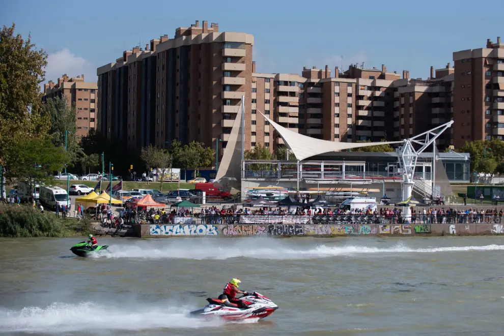 Nueva edición de los 45 Minutos Motonáuticos en el río Ebro, dentro del programa de las Fiestas del Pila
