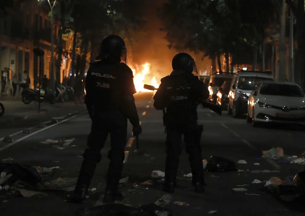 Tercera noche de incidentes en Barcelona