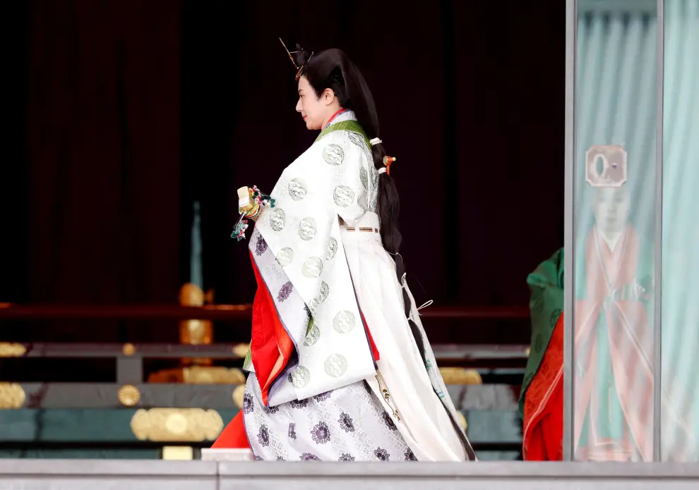 Japan's Empress Masako makes her appearance during a ceremony to proclaim Emperor Naruhito's enthronement to the world, called Sokuirei-Seiden-no-gi, at the Imperial Palace in Tokyo, Japan October 22, 2019. REUTERS/Issei Kato/Pool     TPX IMAGES OF THE DAY [[[REUTERS VOCENTO]]] JAPAN-EMPEROR/ENTHRONEMENT