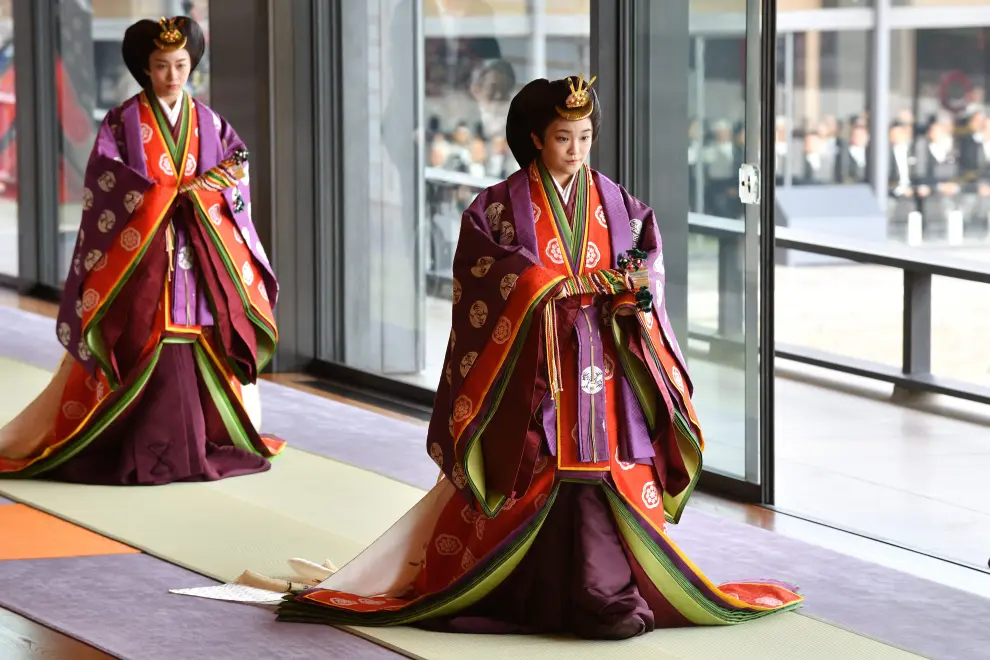 Japan's Empress Masako leaves at the end of the enthronement ceremony of Japan's Emperor Naruhito at the Imperial Palace in Tokyo, Japan October 22, 2019. Kazuhiro Nogi/Pool via REUTERS [[[REUTERS VOCENTO]]] JAPAN-EMPEROR/ENTHRONEMENT