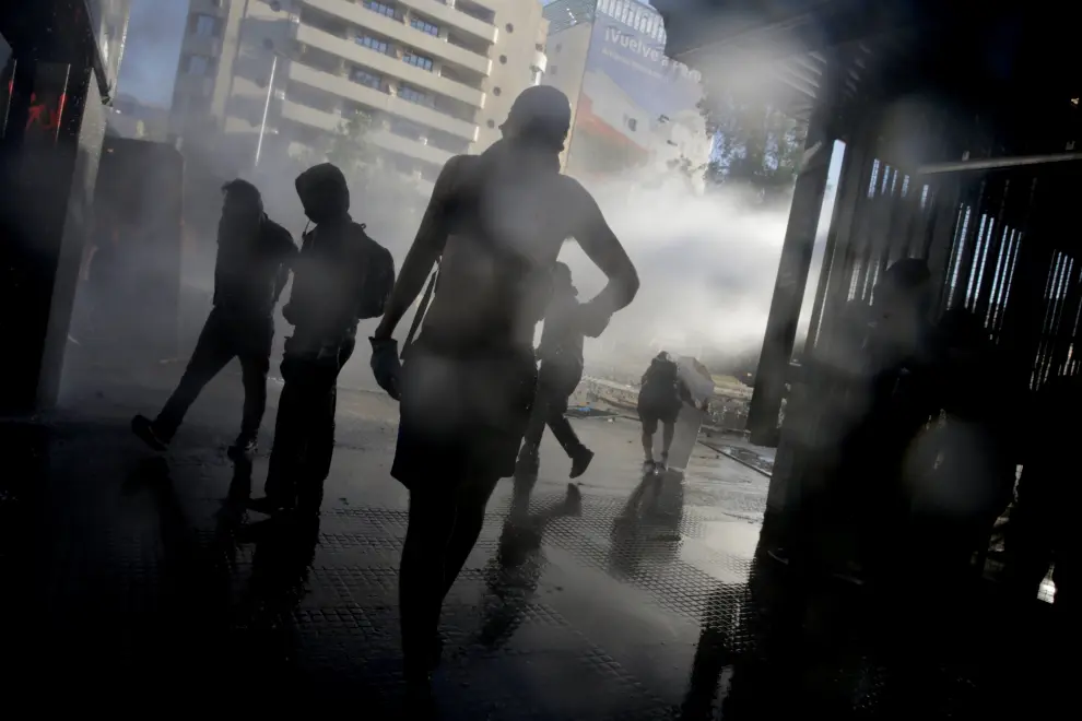 Nuevas protestas en Chile tras el cambio de gabinete.