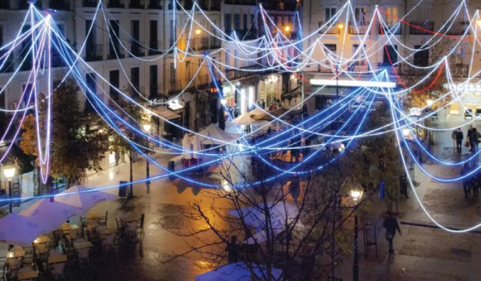 El arquitecto aragonés Sergio Sebastián ha diseñado diversas iluminaciones navideñas para el Ayuntamiento de Madrid.