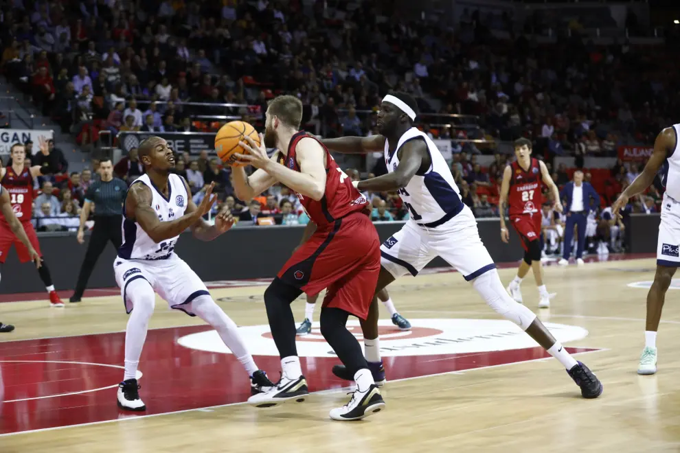 Casademont-Dijon, partido de la Basketbal Champions League.