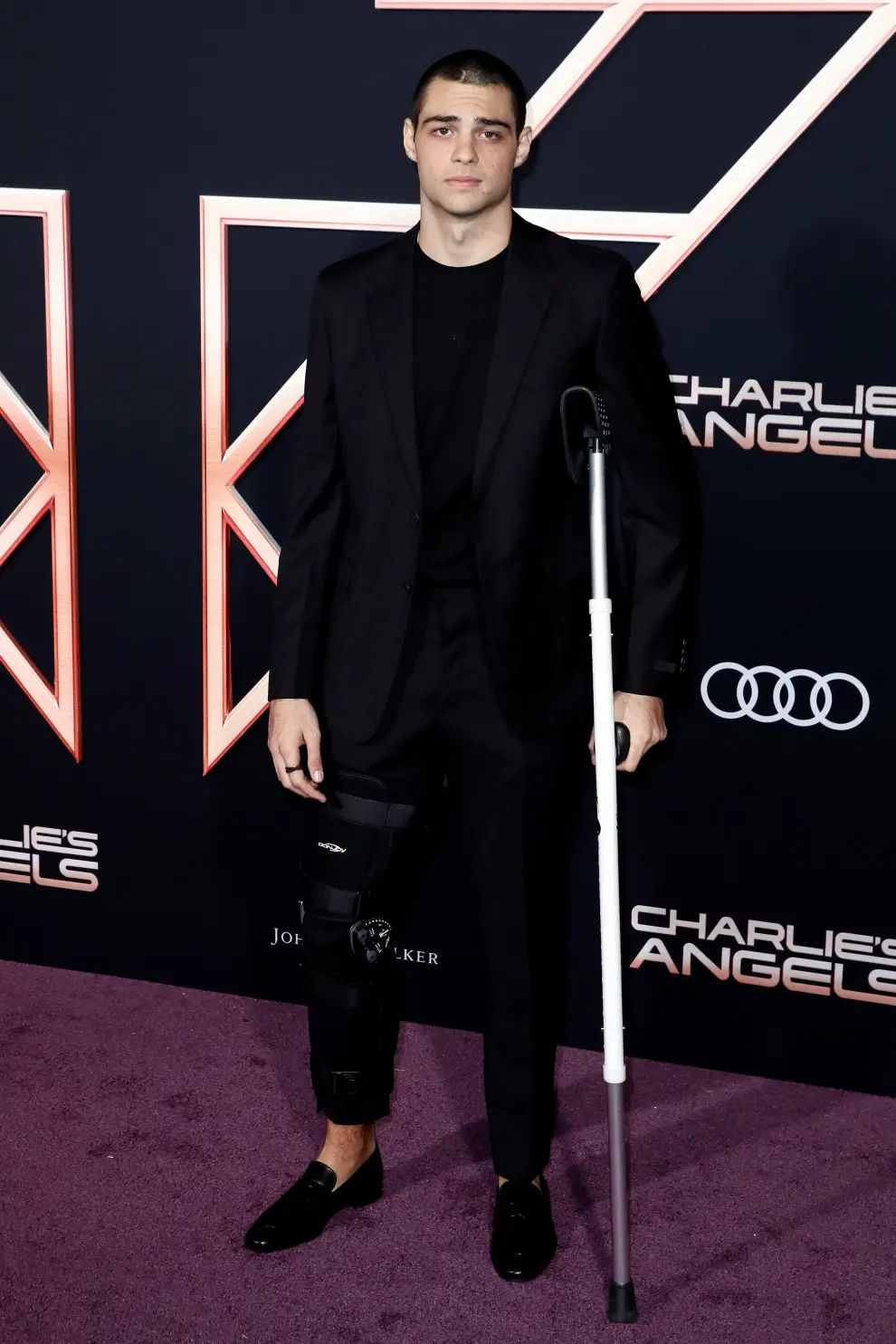 Los Angeles (United States), 12/11/2019.- US-Greek screenwriter Evan Spiliotopoulos poses on the red carpet during the premiere of 'Charlie's Angels' at the Westwood Regency Theater in Los Angeles, California, USA, 11 November 2019. The movie is to be released in US theaters on 15 November. (Cine, Estados Unidos) EFE/EPA/ETIENNE LAURENT Charlie's Angels premiere in Los Angeles