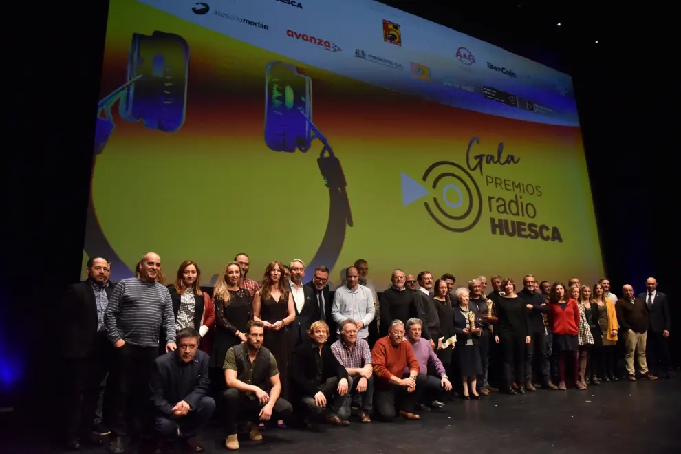 Música y humor en la gala de los Premios Radio Huesca