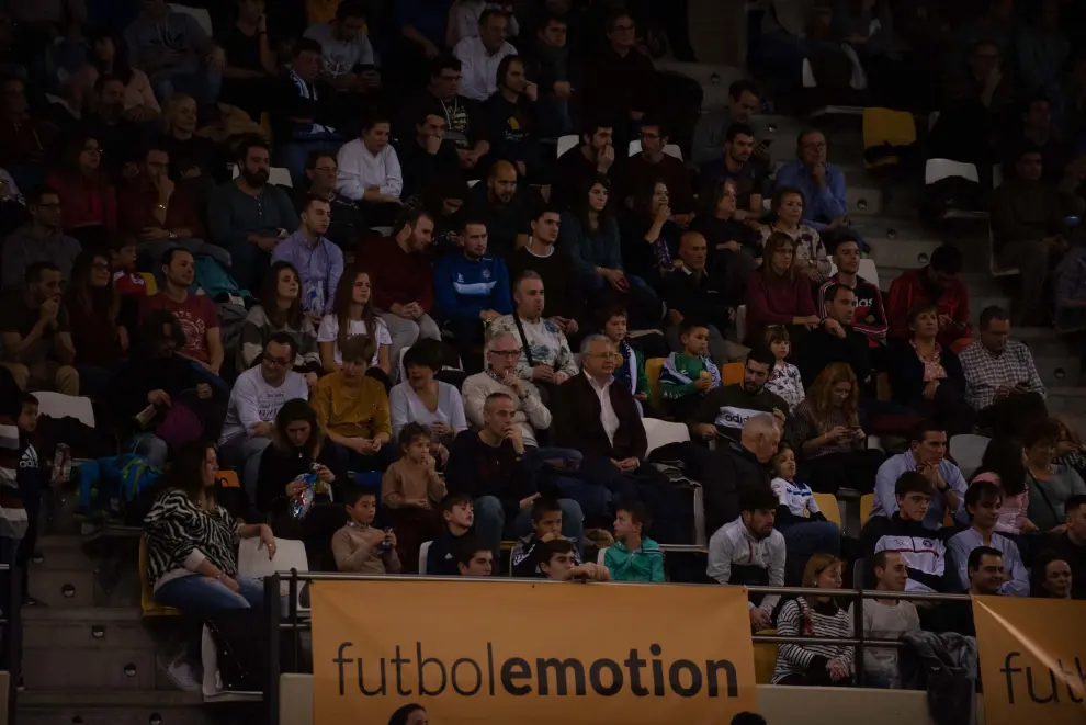 Imágenes del partido de este viernes del Fútbol Emotion Zaragoza contra el Santa Coloma.