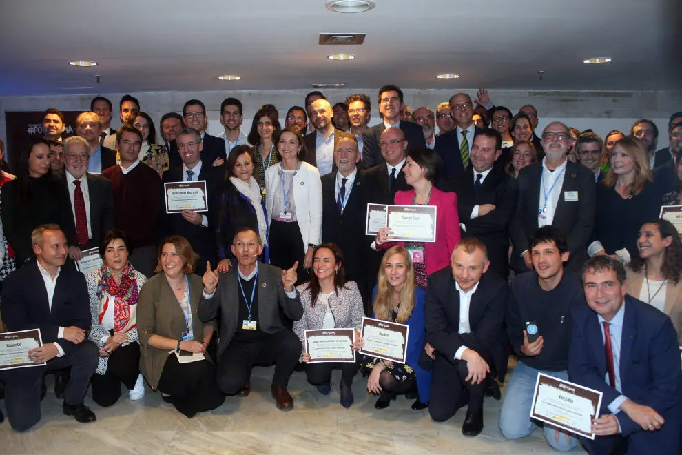 Foto de familia de los premiados en la Cumbre del Clima en Madrid
