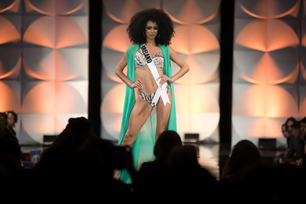 Atlanta (United States), 07/12/2019.- Miss Israel Sella Sharlin walks in her swimsuit during the Miss Universe 2019 preliminary round in Atlanta, Georgia, USA, 06 December 2019. The final stages of the competition will take place on 08 December 2019 in Atlanta. (Estados Unidos) EFE/EPA/BRANDEN CAMP Miss Universe 2019 preliminary round in Atlanta