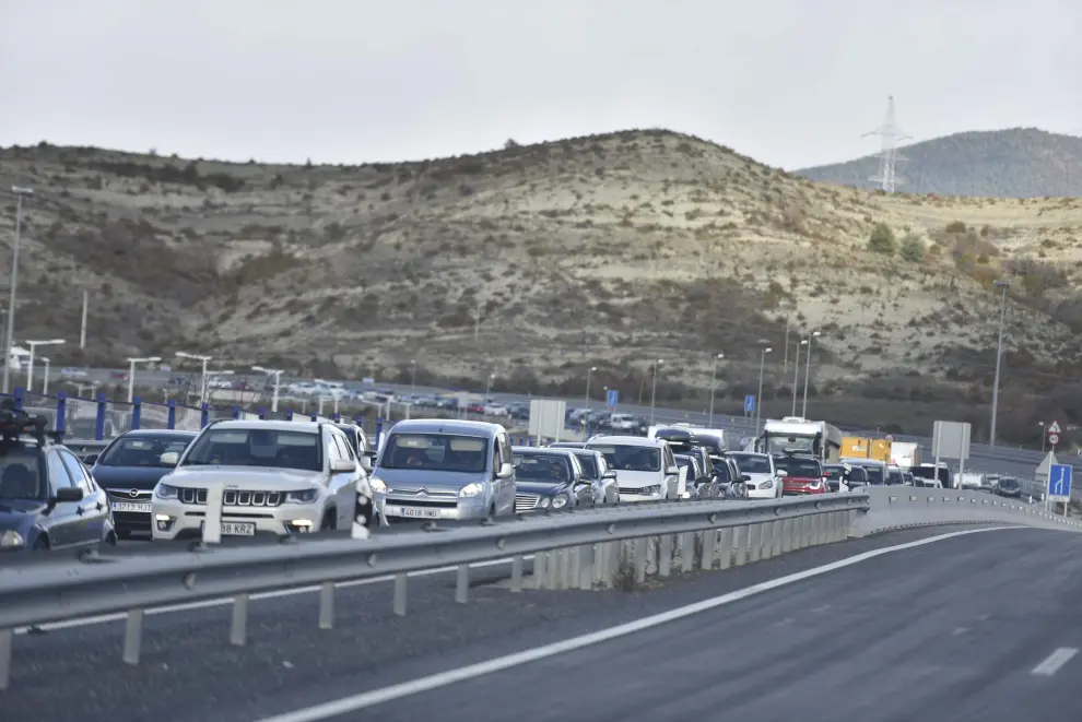 Retenciones de tráfico en el tramo Lanave-Sabiñánigo