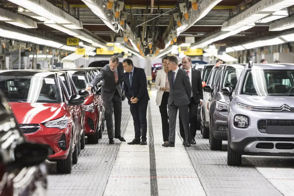 Fábrica Opel PSA. Visita del Rey Juan Carlos I a la planta por el lanzamiento del nuevo Corsa en octubre